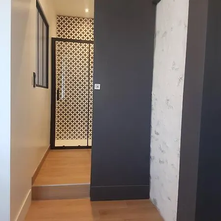 Le Merlane - A 2 Pas De La Cite & Du Centre Appartamento